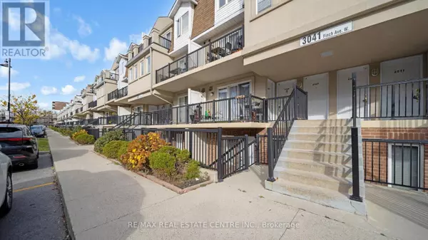 Toronto (humbermede), ON M9M0A4,3041 Finch AVE West #2067