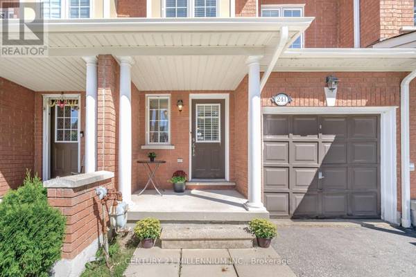 Mississauga (meadowvale Village), ON L5W2A2,7360 Zinnia PL #241