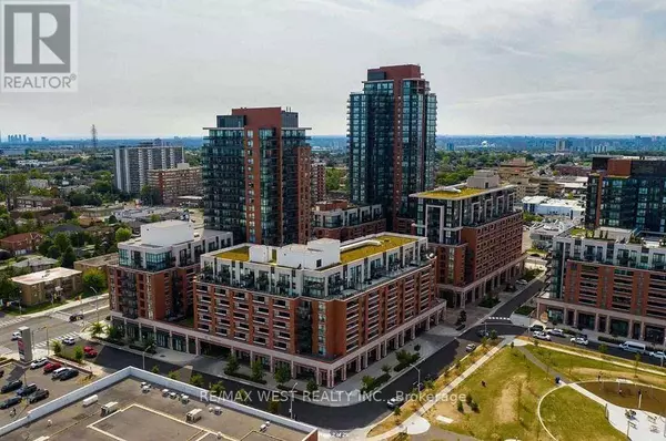 36 Via Bagnato AVE #730, Toronto (yorkdale-glen Park), ON M6A0B7