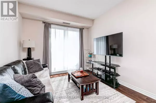 Mississauga (city Centre), ON L5B0C6,385 Prince Of Wales DR #715