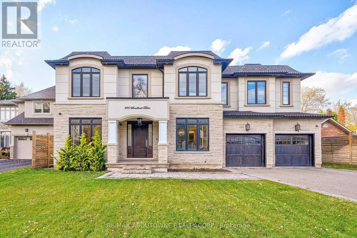 Oakville (bronte East), ON L6L4L3,390 SANDHURST DRIVE