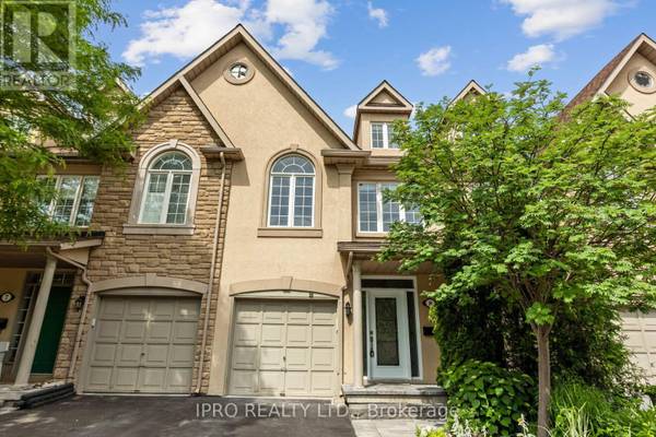 5 Tyre AVE #8, Toronto (islington-city Centre West), ON M9A1C5