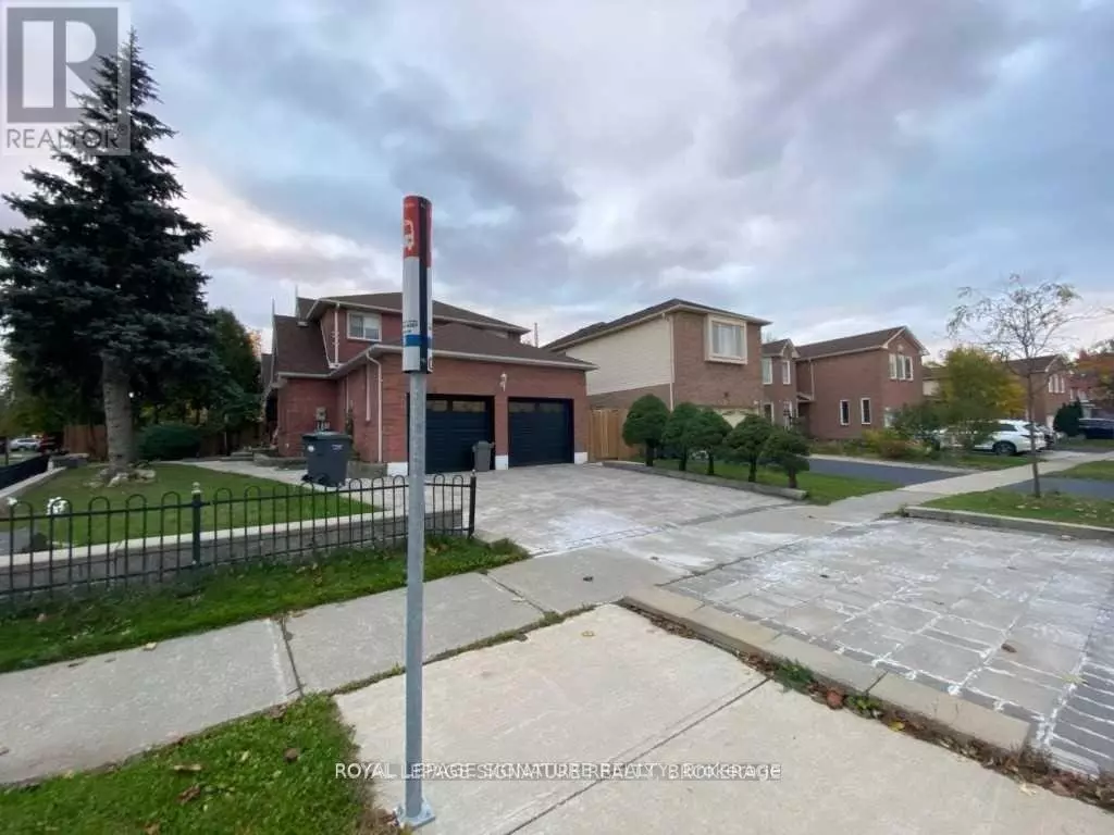 Mississauga (lisgar), ON L5N5W2,6189 OSPREY BOULEVARD