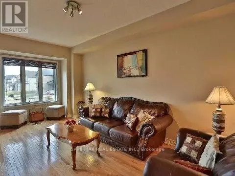 Mississauga (meadowvale Village), ON L5W0G3,7440 SAINT BARBARA BOULEVARD