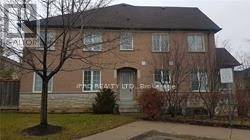 5260 McFarren BLVD #8, Mississauga (central Erin Mills), ON L5M7J5