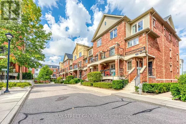 Oakville (uptown Core), ON L6H0J2,2450 Post RD #15