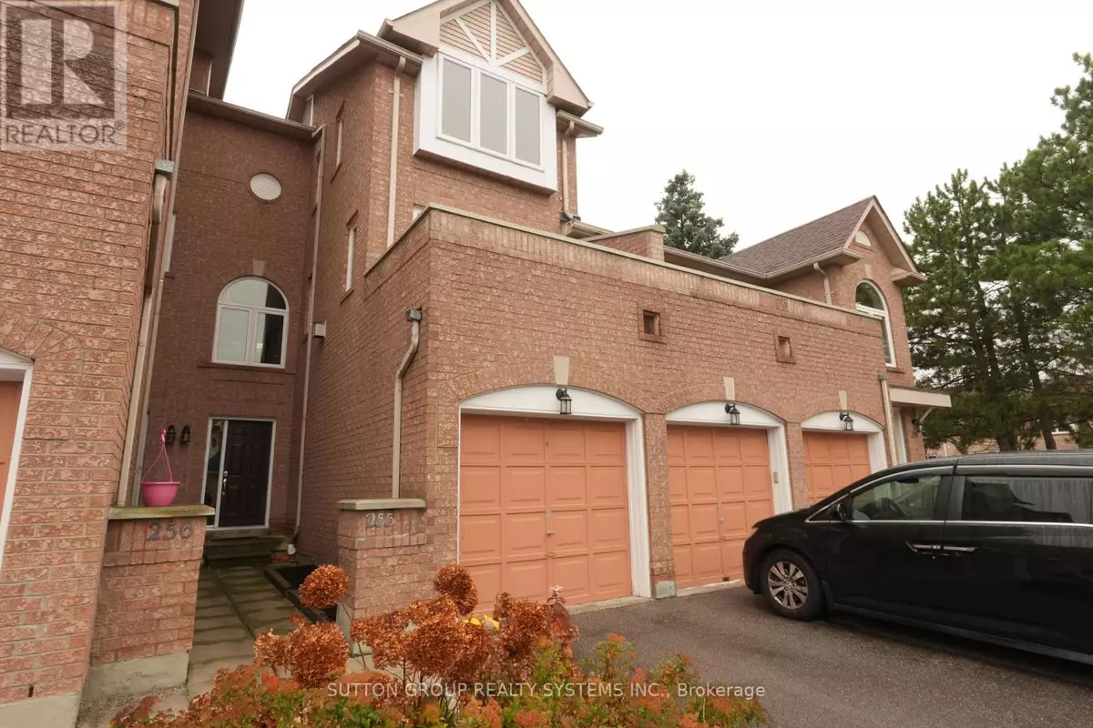 Mississauga (hurontario), ON L4Z3N8,60 Barondale DR #255