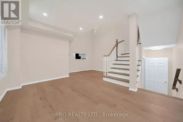 Mississauga (east Credit), ON L5V2V3,1204 PRESTONWOOD CRESCENT