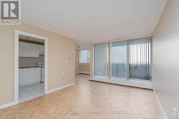 Mississauga (mississauga Valleys), ON L5A3T2,530 Lolita GDNS #1712