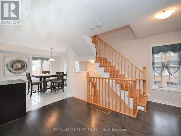 Oakville (west Oak Trails), ON L6M0K4,2280 Baronwood DR #90