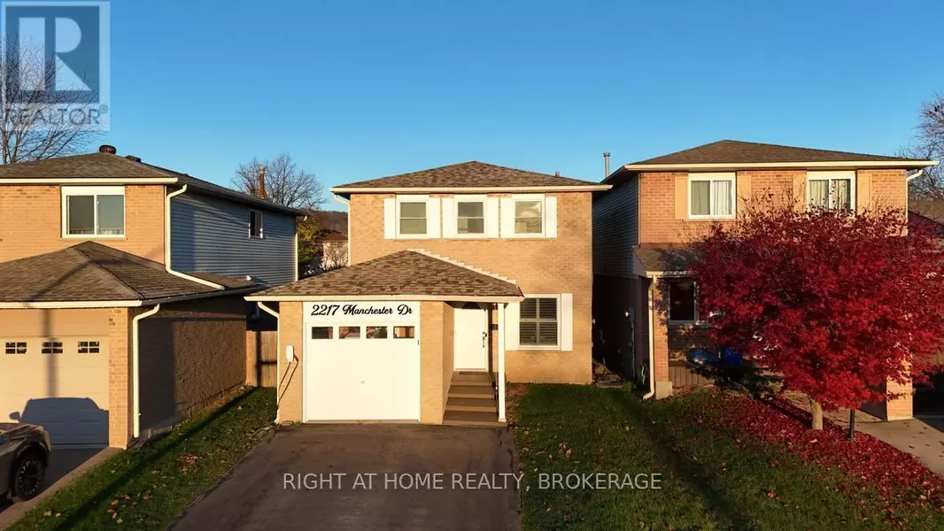 2217 MANCHESTER DRIVE, Burlington (brant Hills), ON L7P4K6