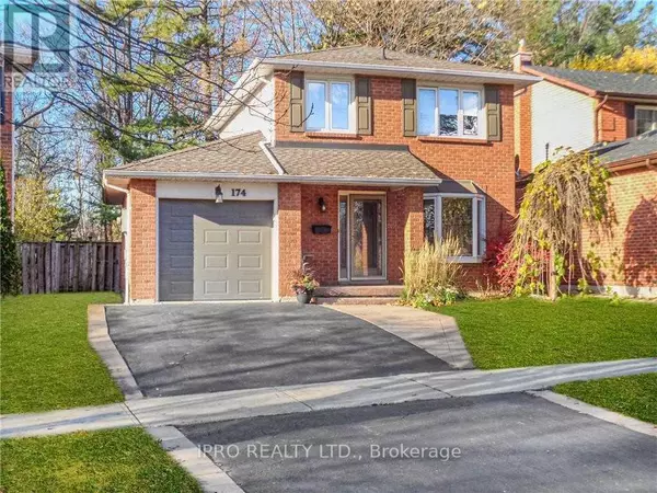 174 CHALMERS STREET, Oakville (1001 - Br Bronte), ON L6L5R9