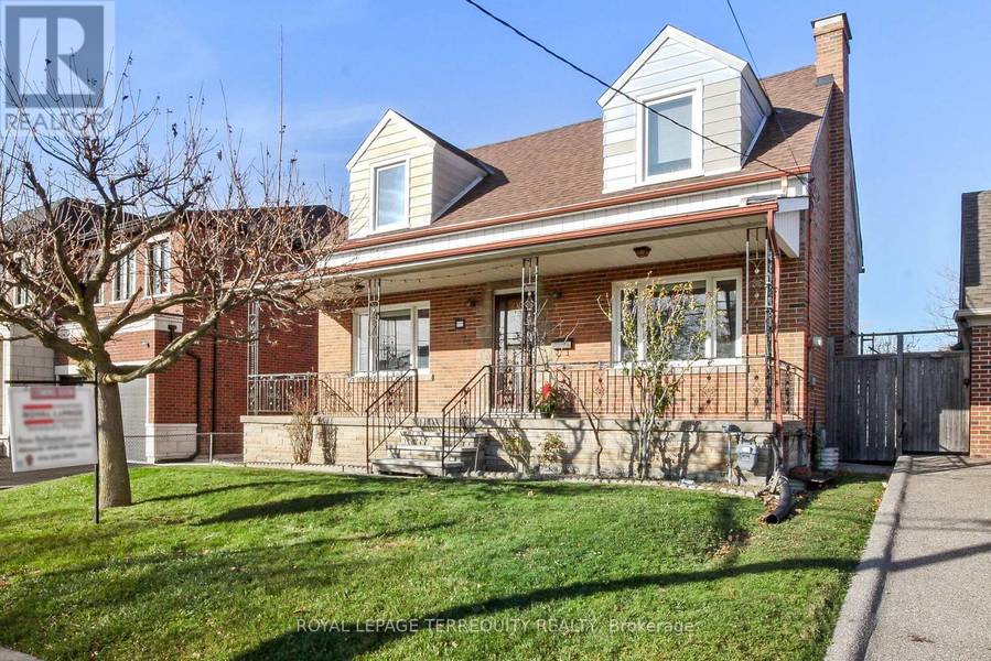 202 RUSTIC ROAD, Toronto (rustic), ON M6L1W4