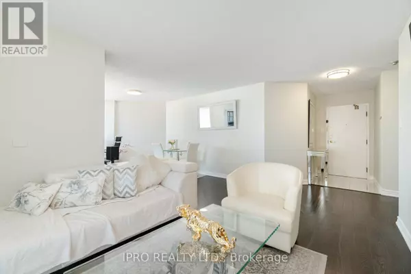 Mississauga (city Centre), ON L5B3Y4,550 Webb DR #2602