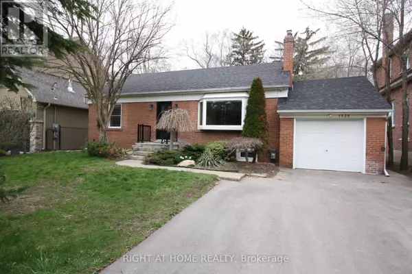 1535 APPLEWOOD ROAD, Mississauga (lakeview), ON L5E2M2