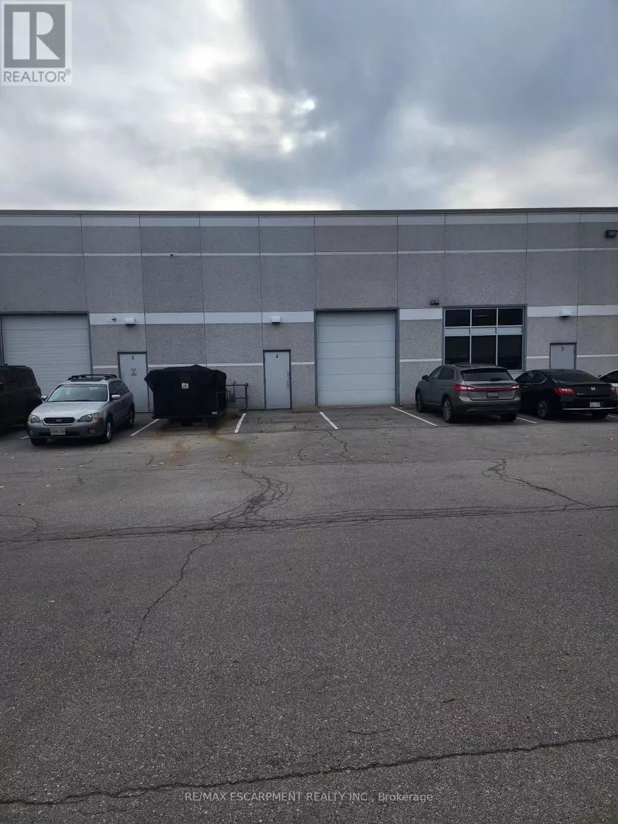 Burlington (industrial Burlington), ON L7N3N2,3305 HARVESTER RD #4B