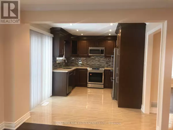 Mississauga (east Credit), ON L5M4P9,5708 INVERGORDON LANE