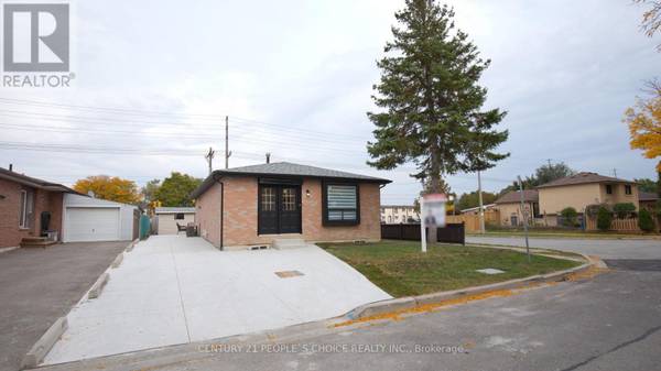 2 BETTERIDGE LANE W, Toronto (west Humber-clairville), ON M9V4E8