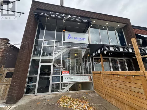 34 LAKESHORE ROAD E, Mississauga (port Credit), ON L5G1C8