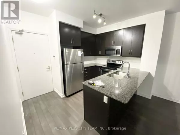 Toronto (downsview-roding-cfb), ON M3M0B3,15 James Finlay WAY #1119