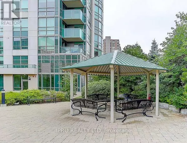 Mississauga (city Centre), ON L5B0G8,208 Enfield PL #806