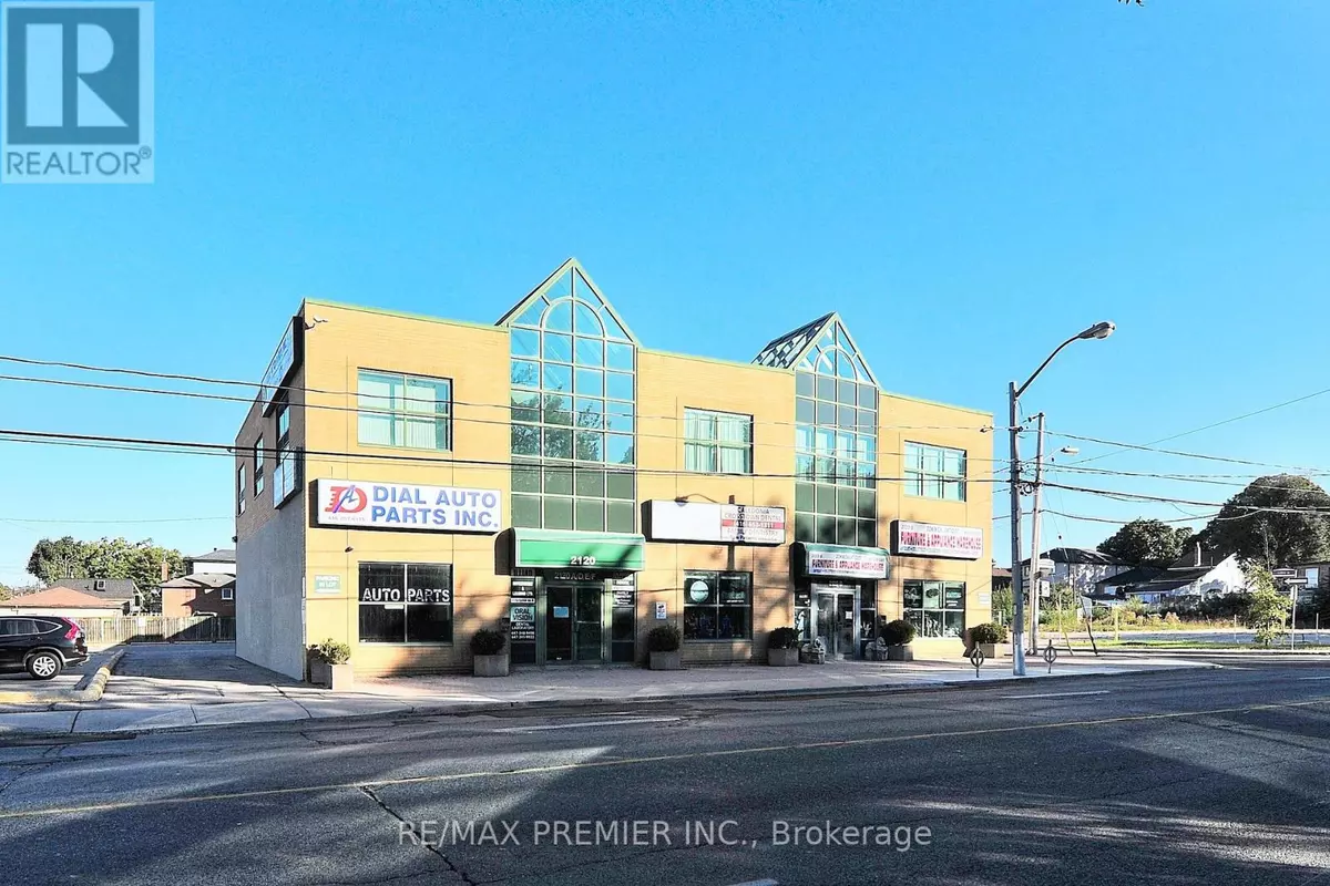 Toronto (briar Hill-belgravia), ON M6E2K8,2120 Eglinton AVE West #Unit G