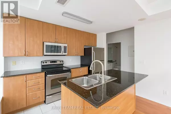 Mississauga (city Centre), ON L5B4P2,225 Webb DR #1702