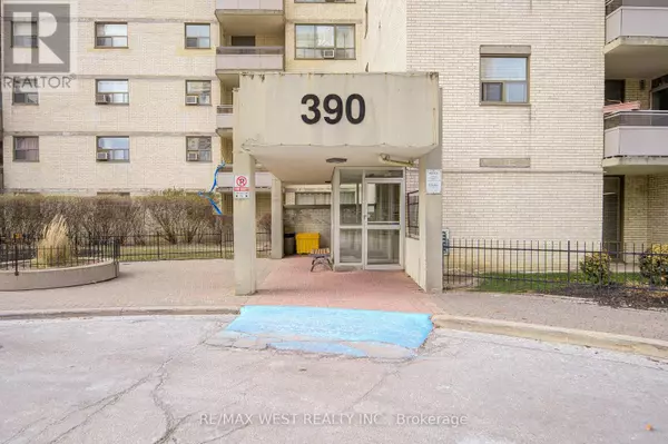 390 Dixon RD #2208, Toronto (kingsview Village-the Westway), ON M9R1T4