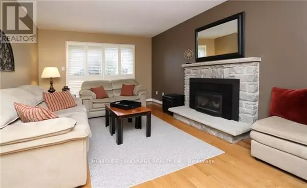 Mississauga (east Credit), ON L5M4M9,5429 EDENCROFT CRESCENT