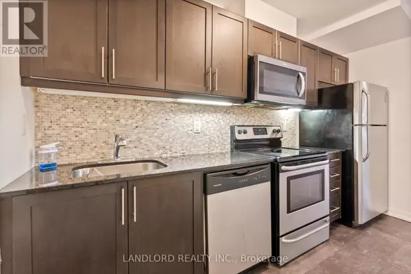 Toronto (downsview-roding-cfb), ON M3K0A4,869 Wilson AVE #46