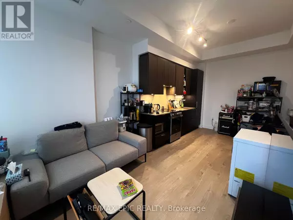 Mississauga (city Centre), ON L5B0M3,3900 Confederation Pkwy #5412