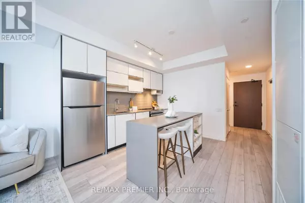 Mississauga (city Centre), ON L5B0L4,4065 Confederation Pkwy #3501