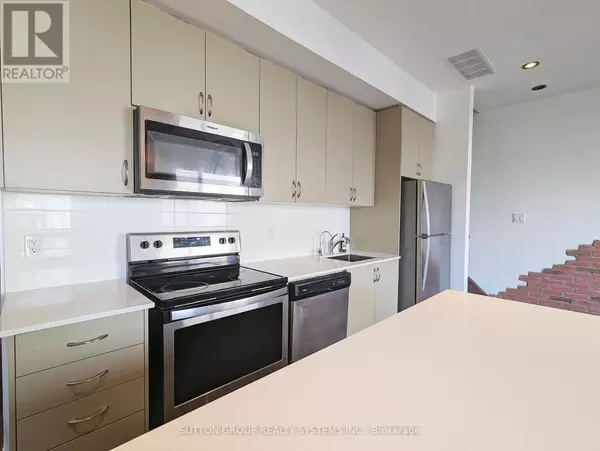 Mississauga (mineola), ON L5G4K7,670 Atwater AVE #12