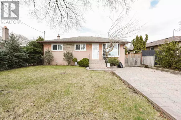 Toronto (kingsview Village-the Westway), ON M9R1J8,34 PARAGON ROAD