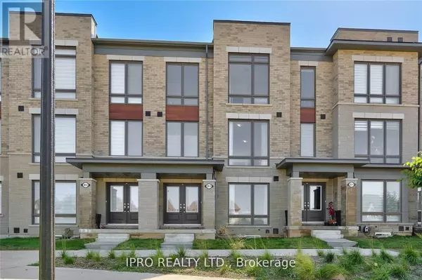 Oakville (glen Abbey), ON L6M5M1,2481 Badger CRES #3