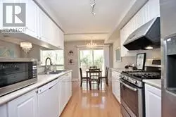 Oakville (iroquois Ridge North), ON L6H6S5,355 RAVINEVIEW WAY