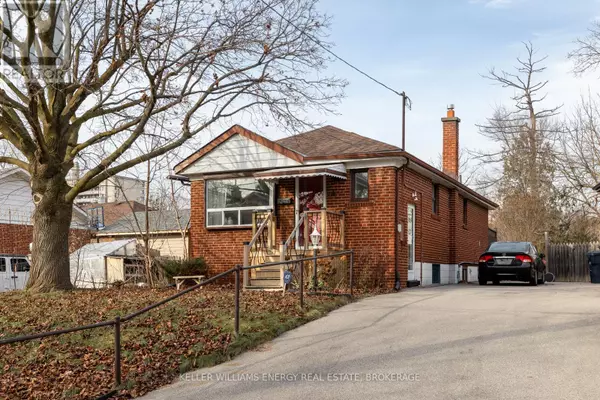 Toronto (weston), ON M9N2C3,4 WINDAL AVENUE