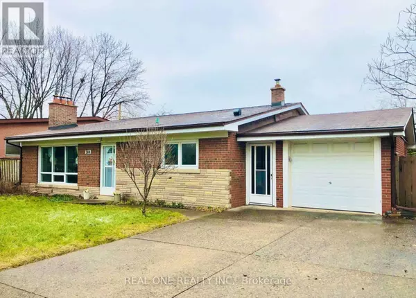 384 PINEGROVE ROAD, Oakville (bronte West), ON L6K2B7