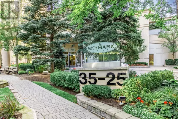 Mississauga (hurontario), ON L5R3Z5,35 Kingsbridge Garden CIR #413