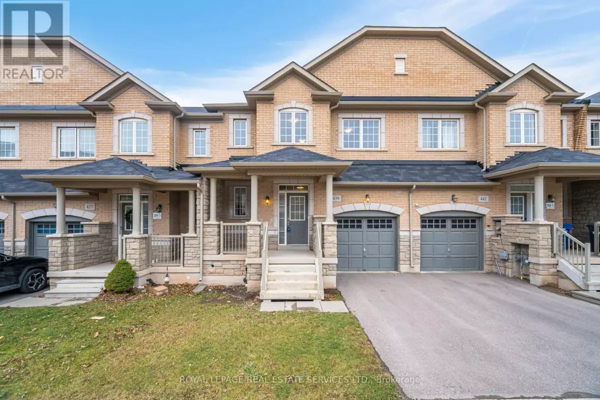 Oakville, ON L6H0S3,439 SILVER MAPLE ROAD