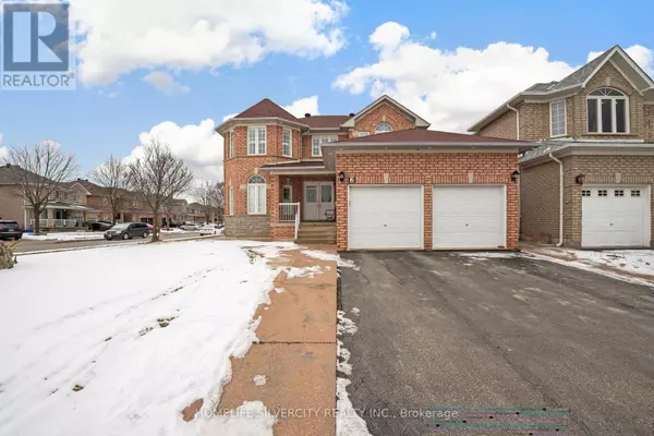 2 GIZA CRESCENT, Brampton (sandringham-wellington), ON L6R2R3