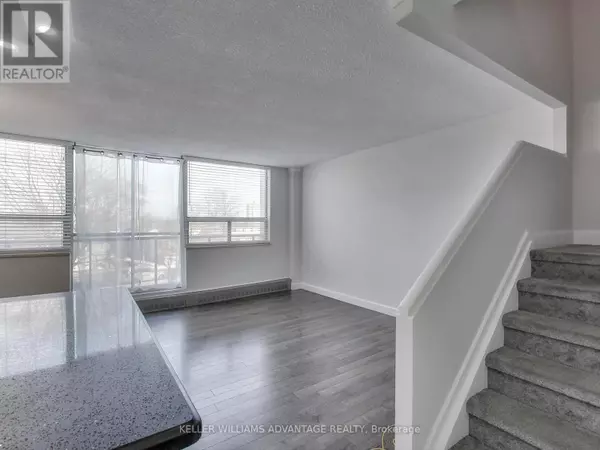 Mississauga (erindale), ON L5C2T7,1050 Stainton DR East #203