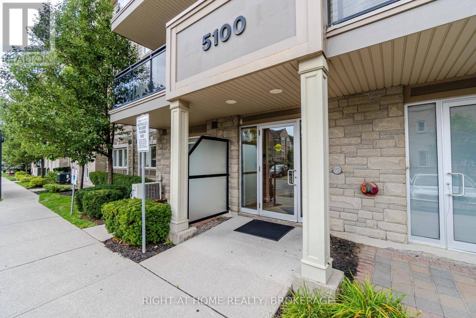 Mississauga (churchill Meadows), ON L5M0N9,5100 Winston Churchill BLVD #302