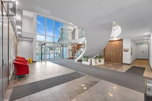Burlington (industrial Burlington), ON L7L6B2,1100 Burloak DR #38