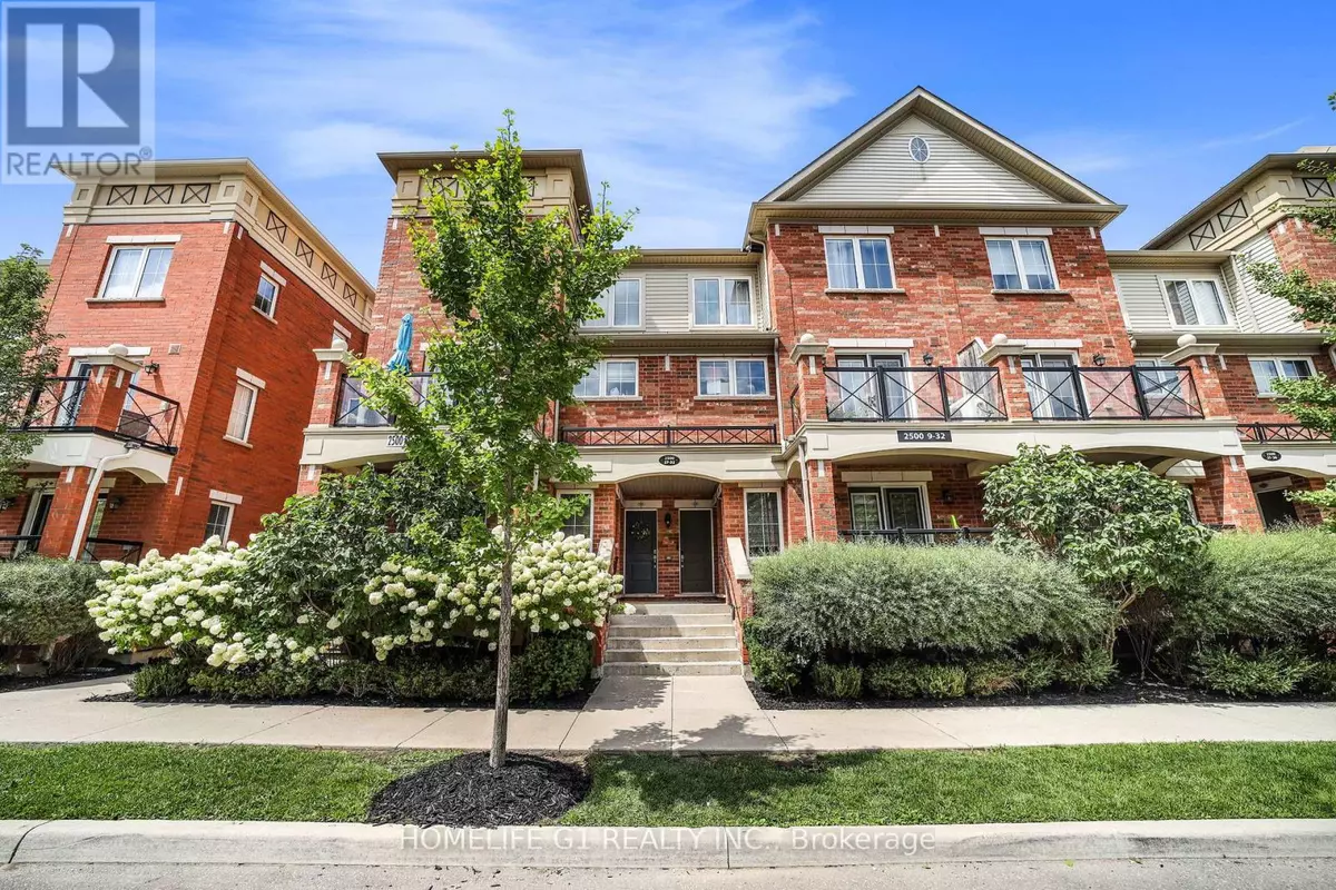 Oakville (uptown Core), ON L6H0K1,2500 Post RD #30