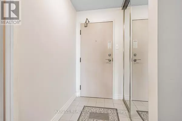 Mississauga (city Centre), ON L5B3Y1,330 Rathburn RD West #1105