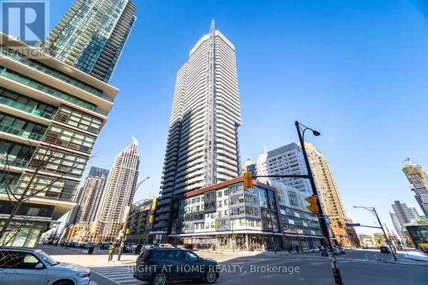 4065 Confederation Pkwy #313, Mississauga (city Centre), ON L5B0L4