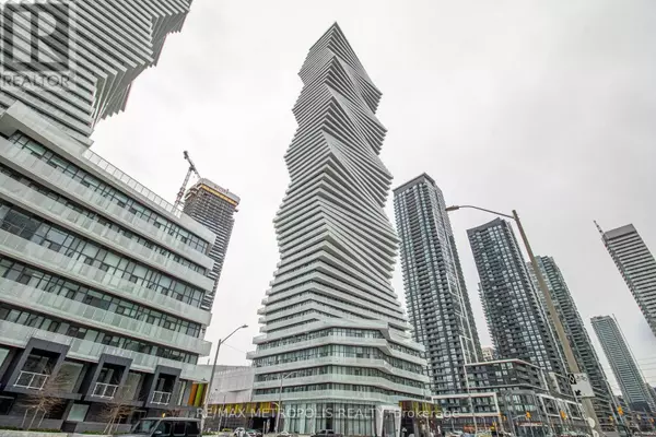 3900 Confederation Pkwy #216, Mississauga (city Centre), ON L5B0M3