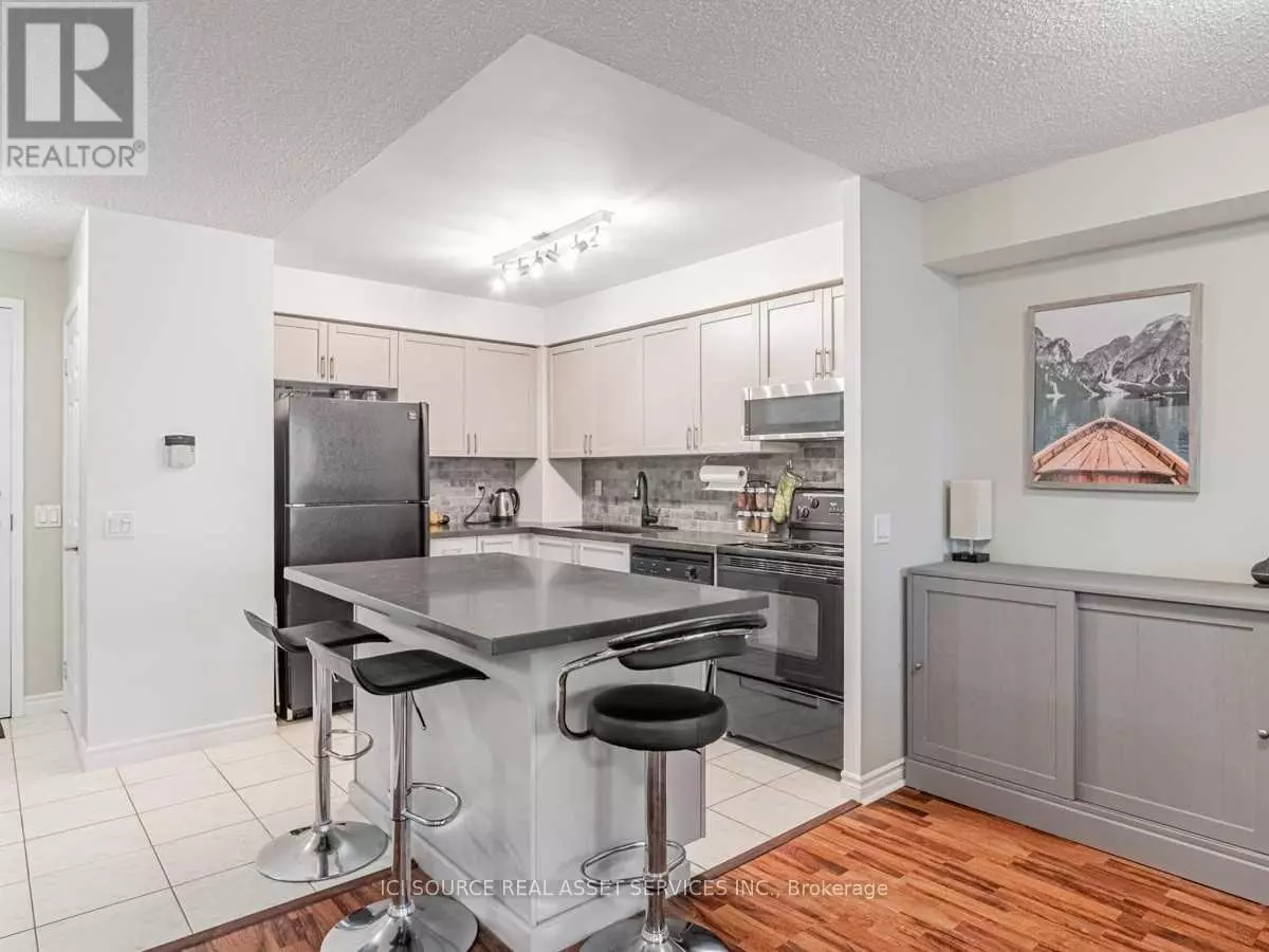 Mississauga (hurontario), ON L5R4G9,55 Strathaven DR #1803