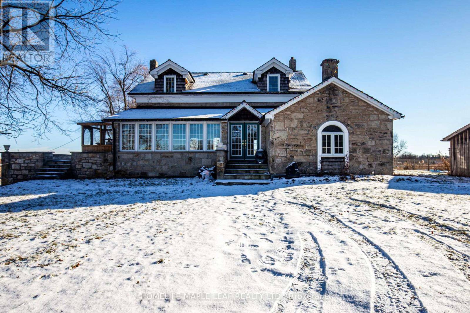 Halton Hills (rural Halton Hills), ON L7G4S4,13422 HIGHWAY 7 ROAD